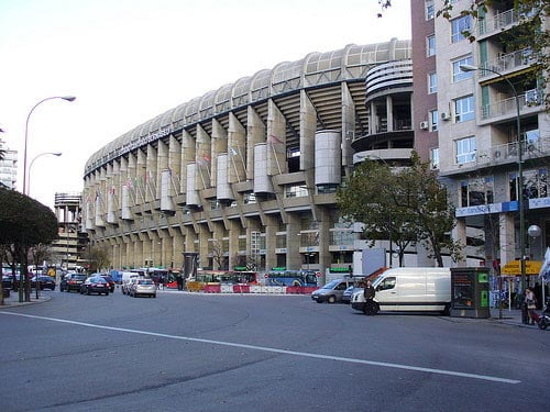 Bernabeu vanaf de buitenkant (de heer Bil)